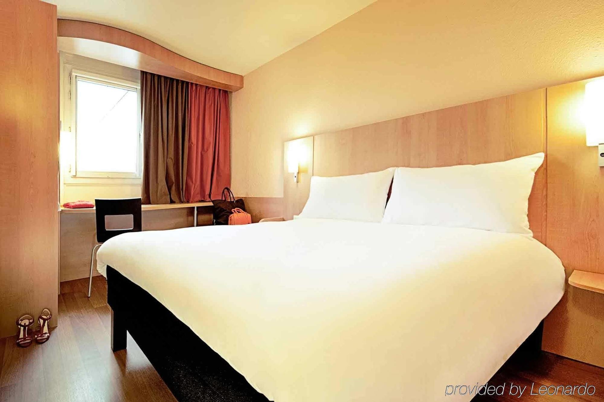 Ibis Issoire Ξενοδοχείο Εξωτερικό φωτογραφία